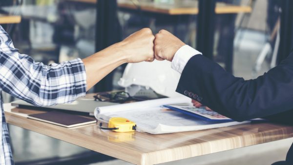 Construction clients trust (Dreamstime)