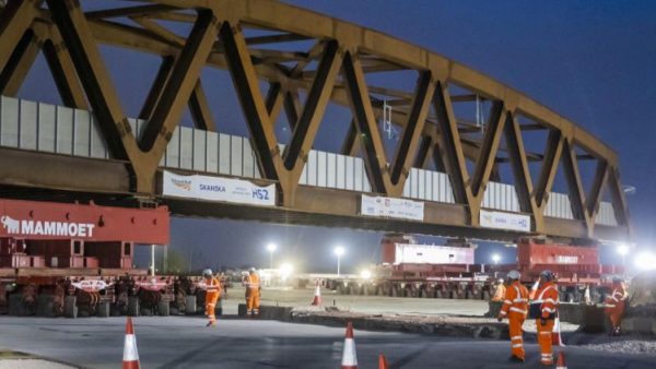 Skanska installs SAS13 bridge on 7 May 2022