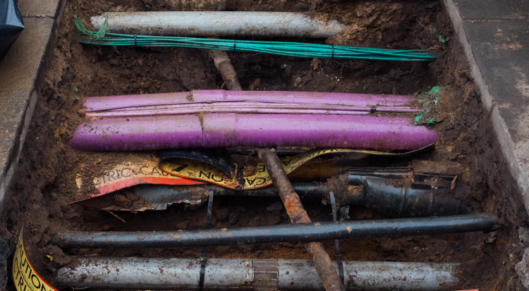 fibre optic cables - Buried infrastructure image - National Underground Asset Register