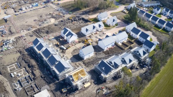 House building Image: Dreamstime.