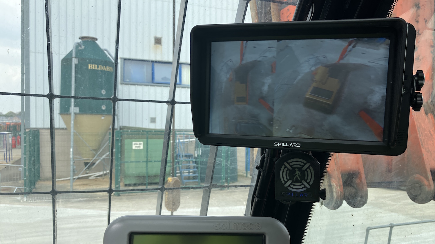 View of the screen inside a Cementation Skanska plant