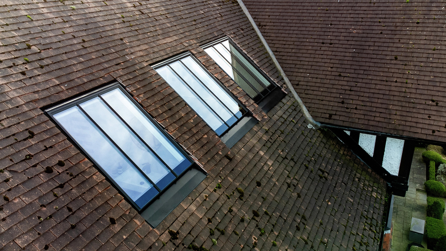 New heritage roof windows provide key to modern living in a period property.