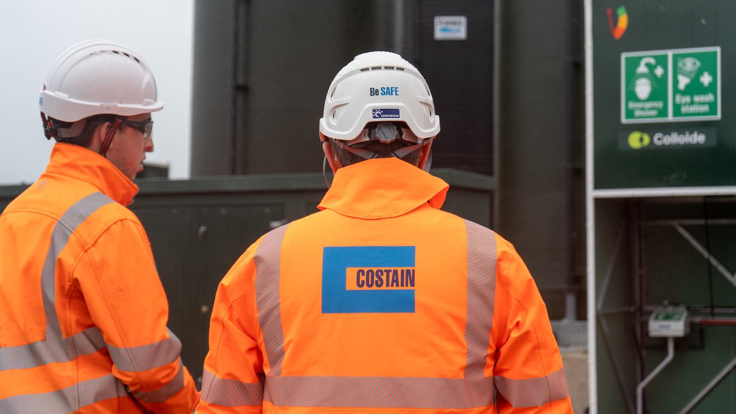 Image of Costain staff on sit for Costain social value story