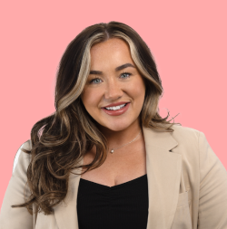 Mugshot of a woman smiling at the camera. Her name is Holly Caulwell and she's a lawyer at Gateleys.