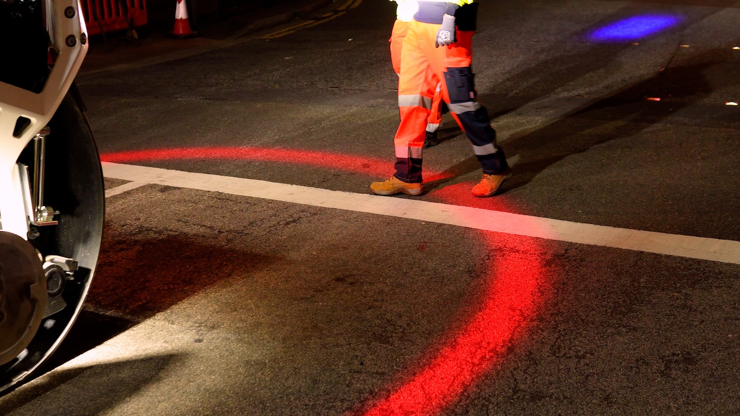 Image of the red warning circle from the BOMAG roller