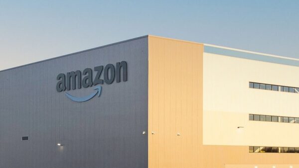 An Amazon warehouse in Swindon, developed by Panattoni (image: Alignment Media).