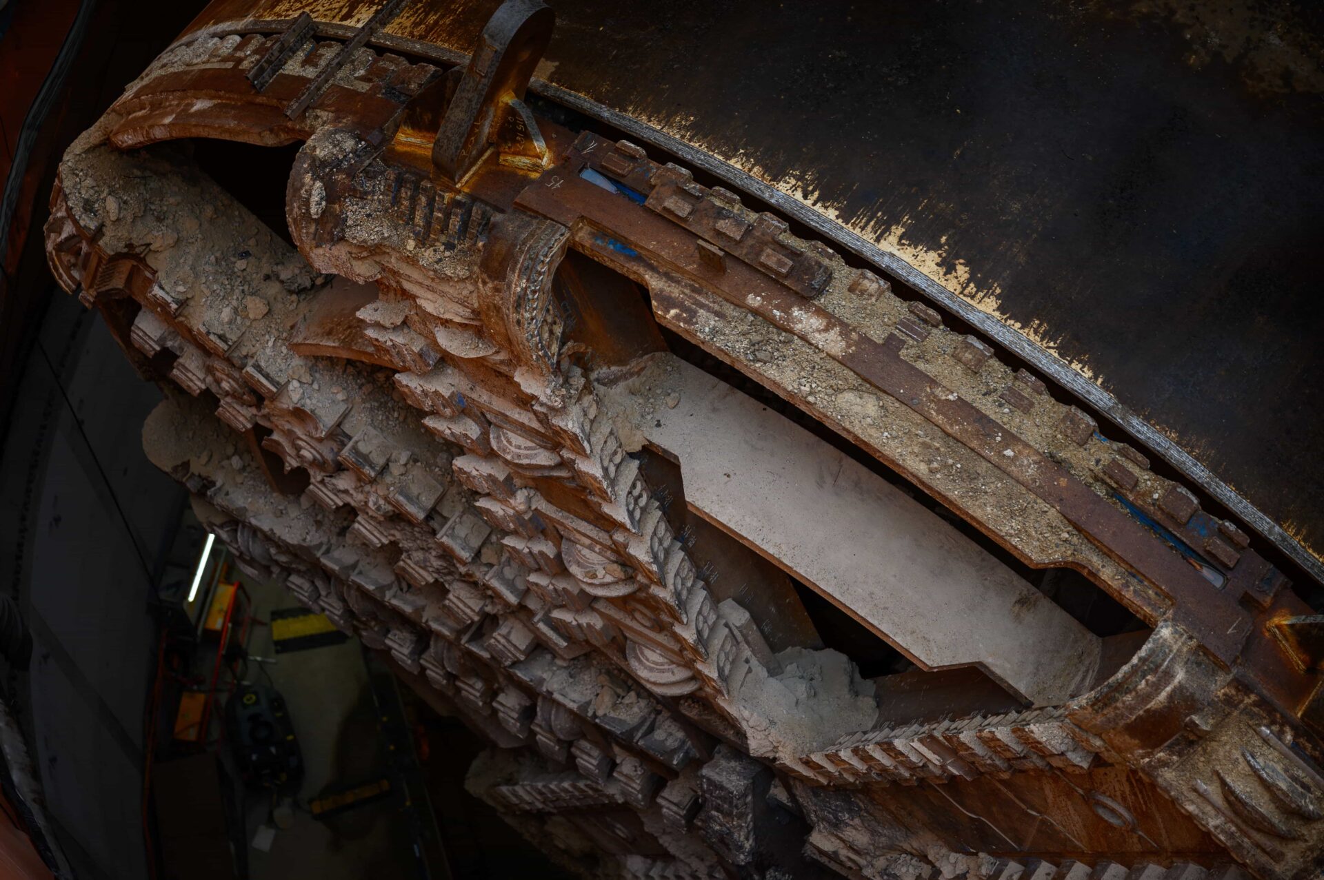A giant boring tunnel machine