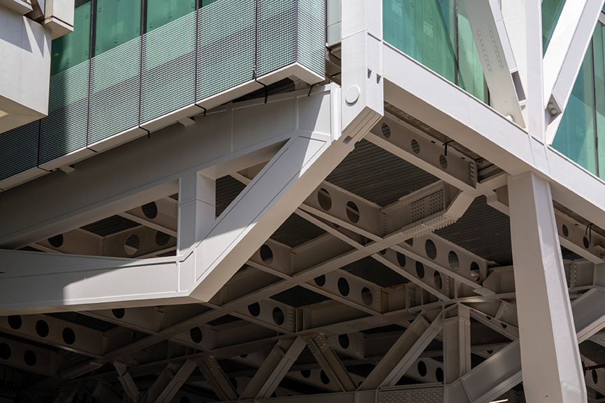 Detail shot of the eastern façade cantilever structure. Image: Ben Bisek