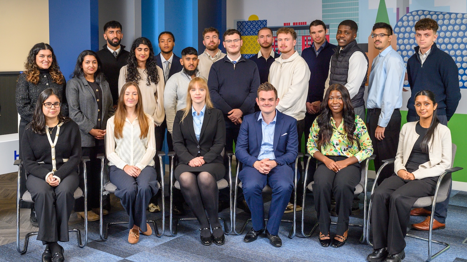 HS2 Ltd bolsters its investment in future talent with 21 new starters